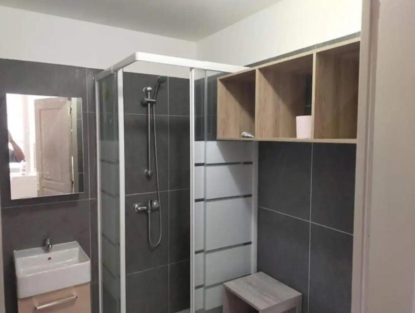Tres Sympathique Appartement Plein Coeur De Ville Perpignan Bagian luar foto